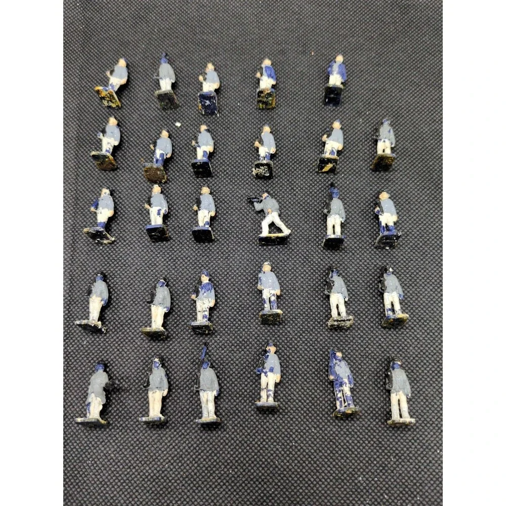 (29) *Chipped Paint* Civil War Miniatures 1/72 Scale